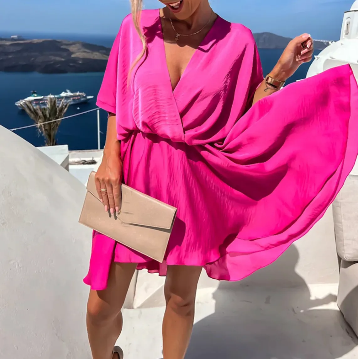 Arwena | Chic Flowy Mini Dress