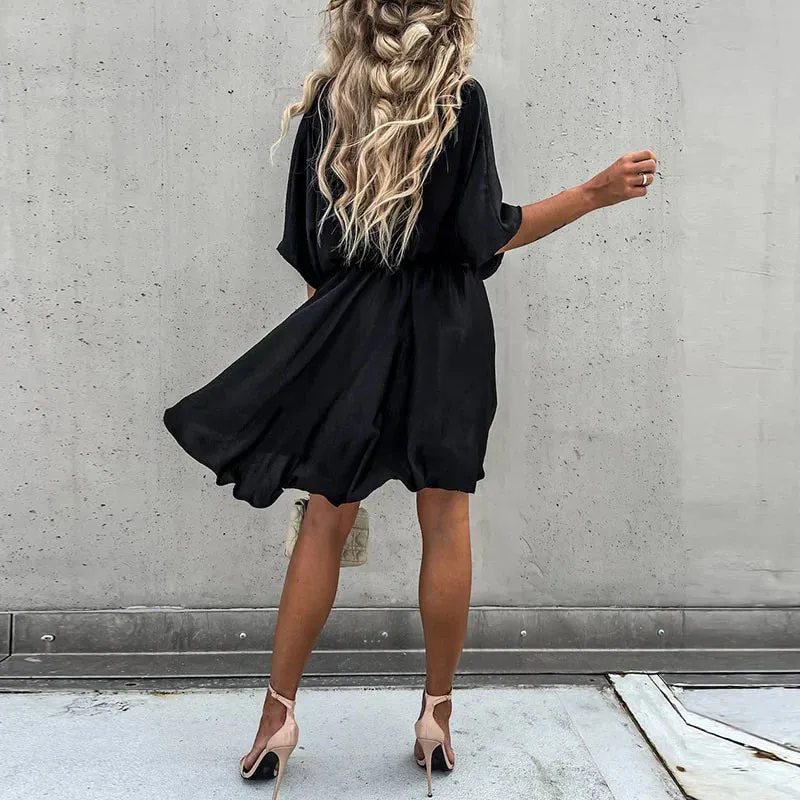 Arwena | Chic Flowy Mini Dress