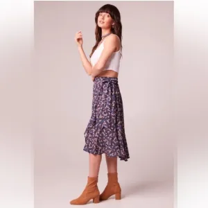 Band of the Free Linaelle Purple Floral Wrap Skirt NWT