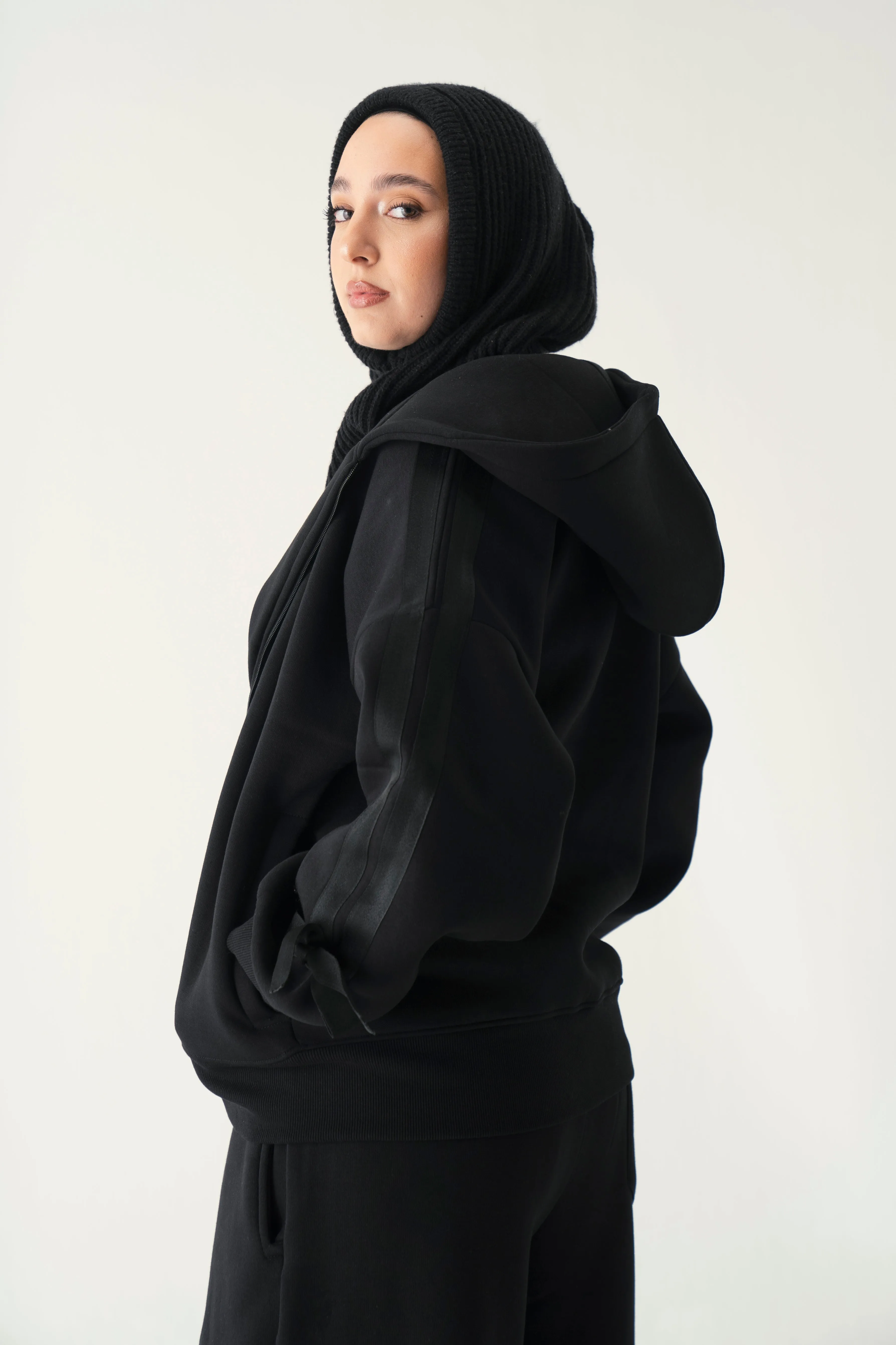 Bowtiful Set In Black