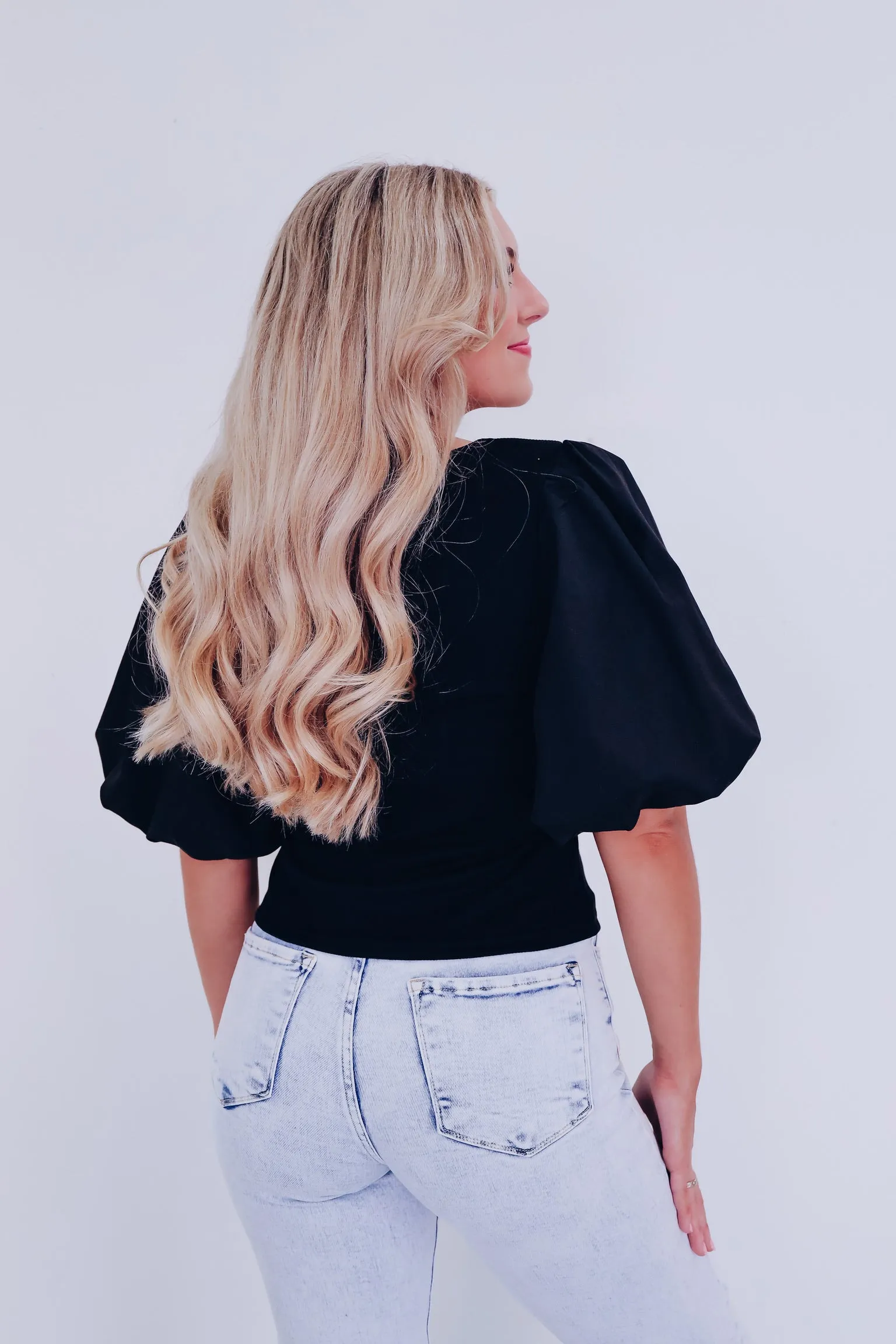 Brielle Bubble Sleeve Crop Top-Black