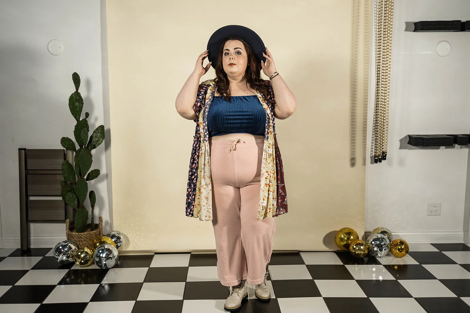 brody knit pants in rose