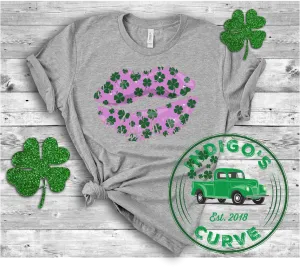 Clover Kiss Short Sleeve Unisex Tee