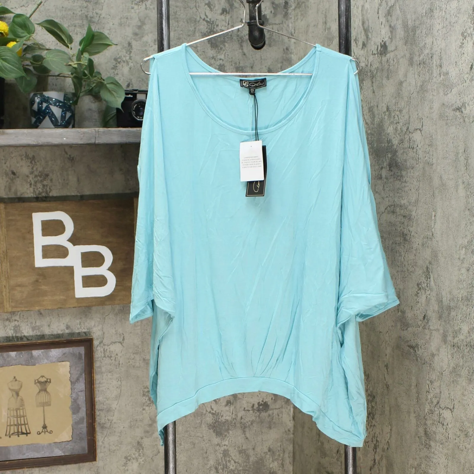 DG2 by Diane Gilman Women's Plus Size Pleat Front Cold Shoulder Dolman Top