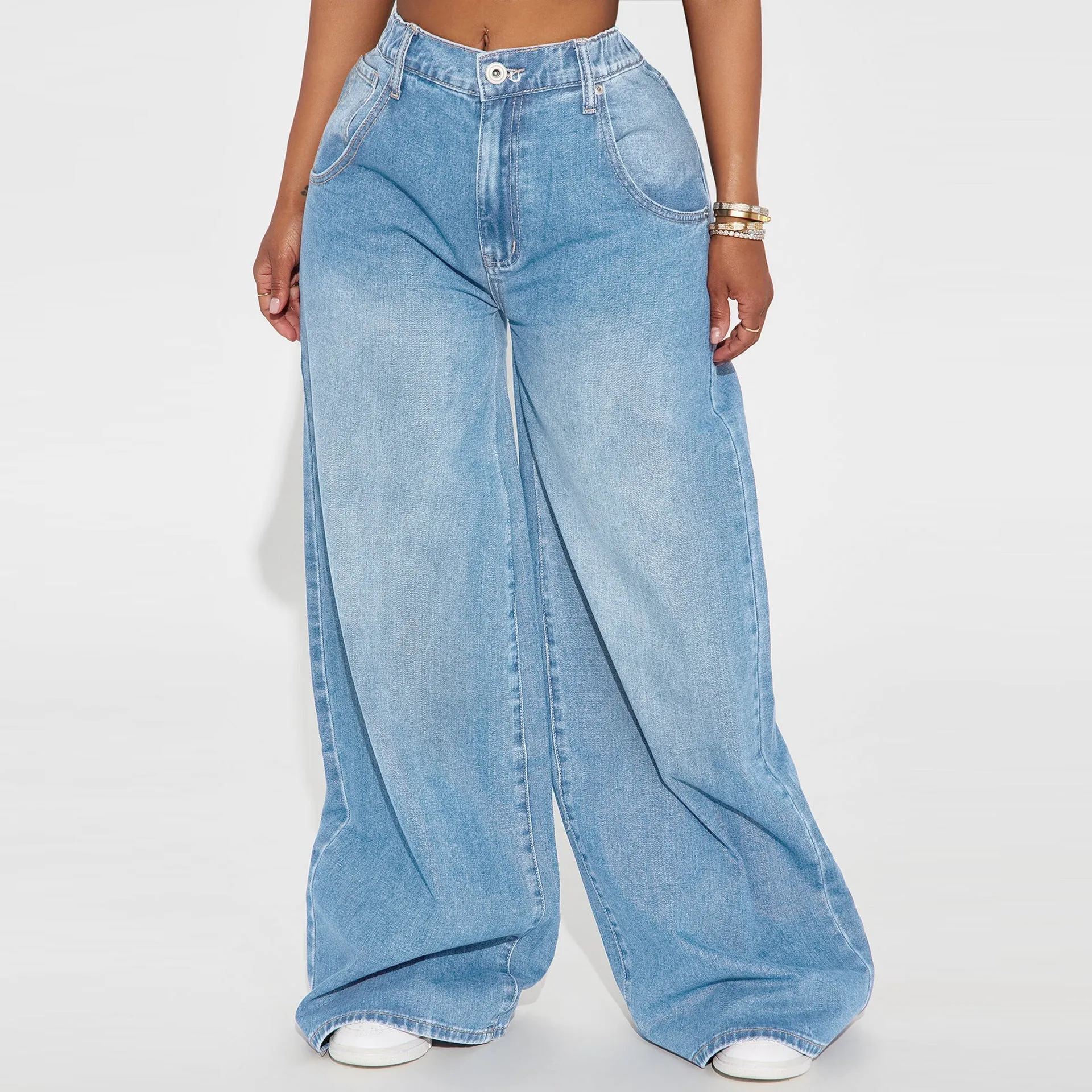 Effortlessly Chic Wide-Leg Denim Pants for a Relaxed, Fashion-Forward Look