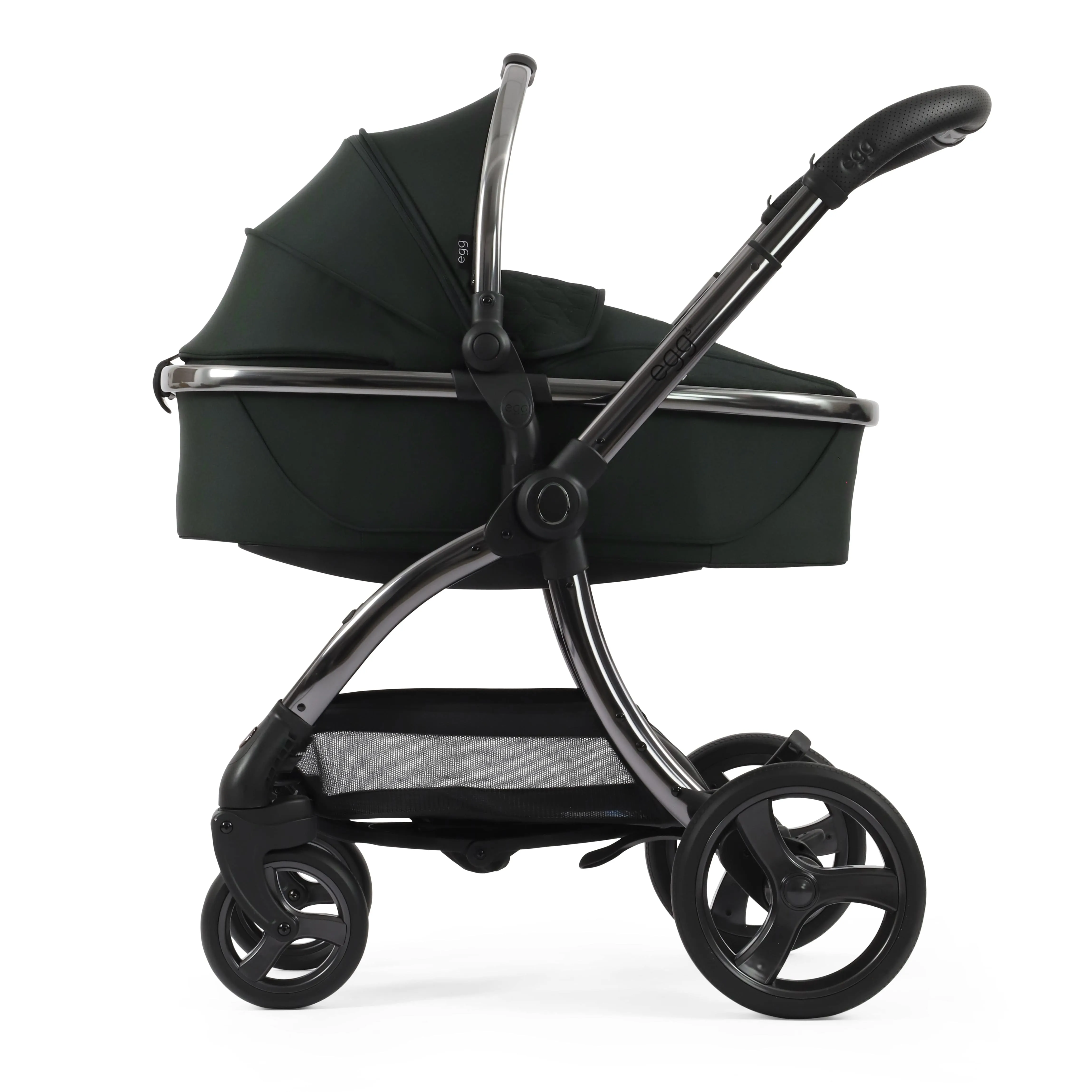egg3 Luxury Maxi-Cosi Travel System Bundle - Black Olive