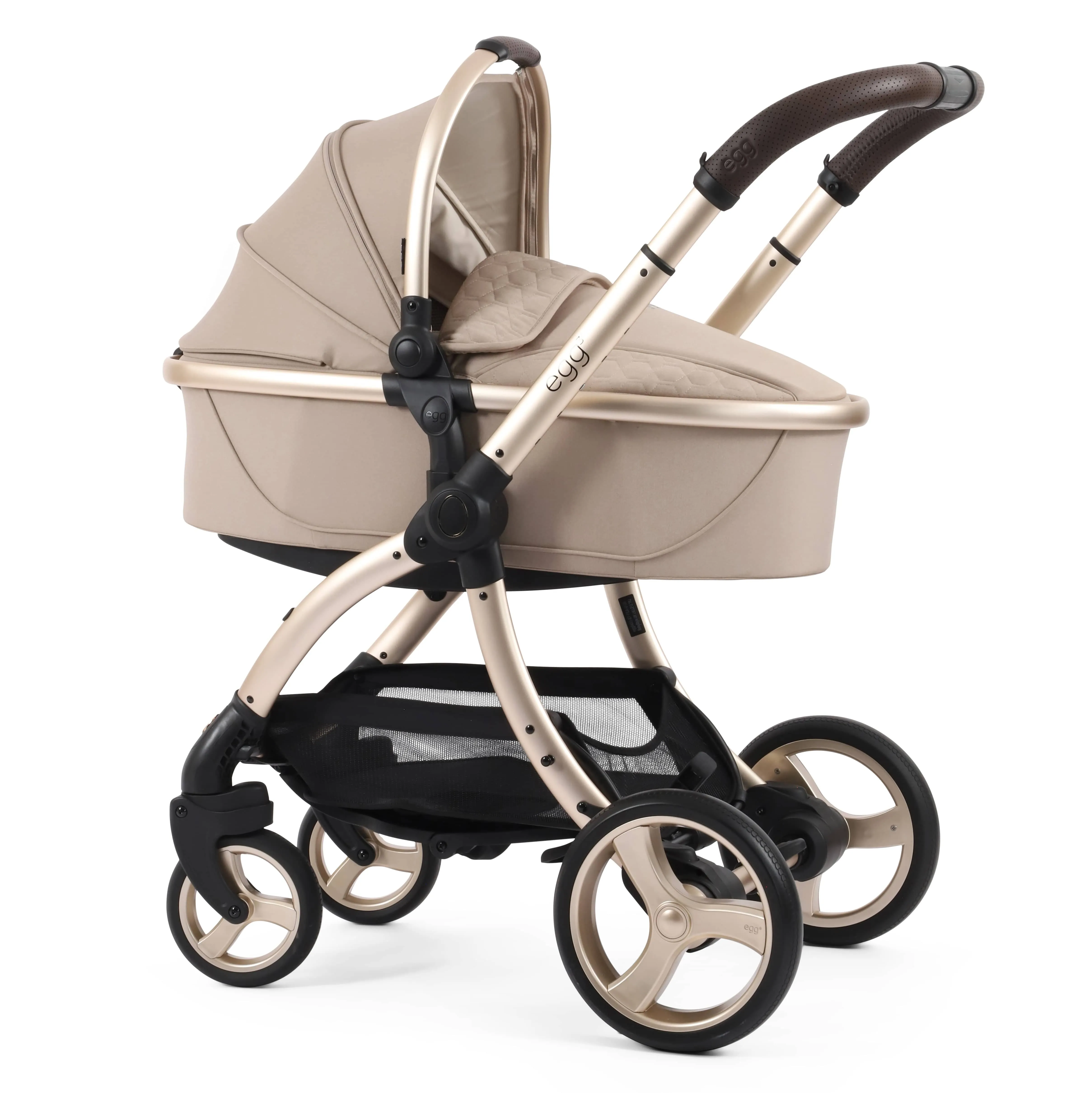 egg3 Luxury Maxi-Cosi Travel System Bundle - Feather
