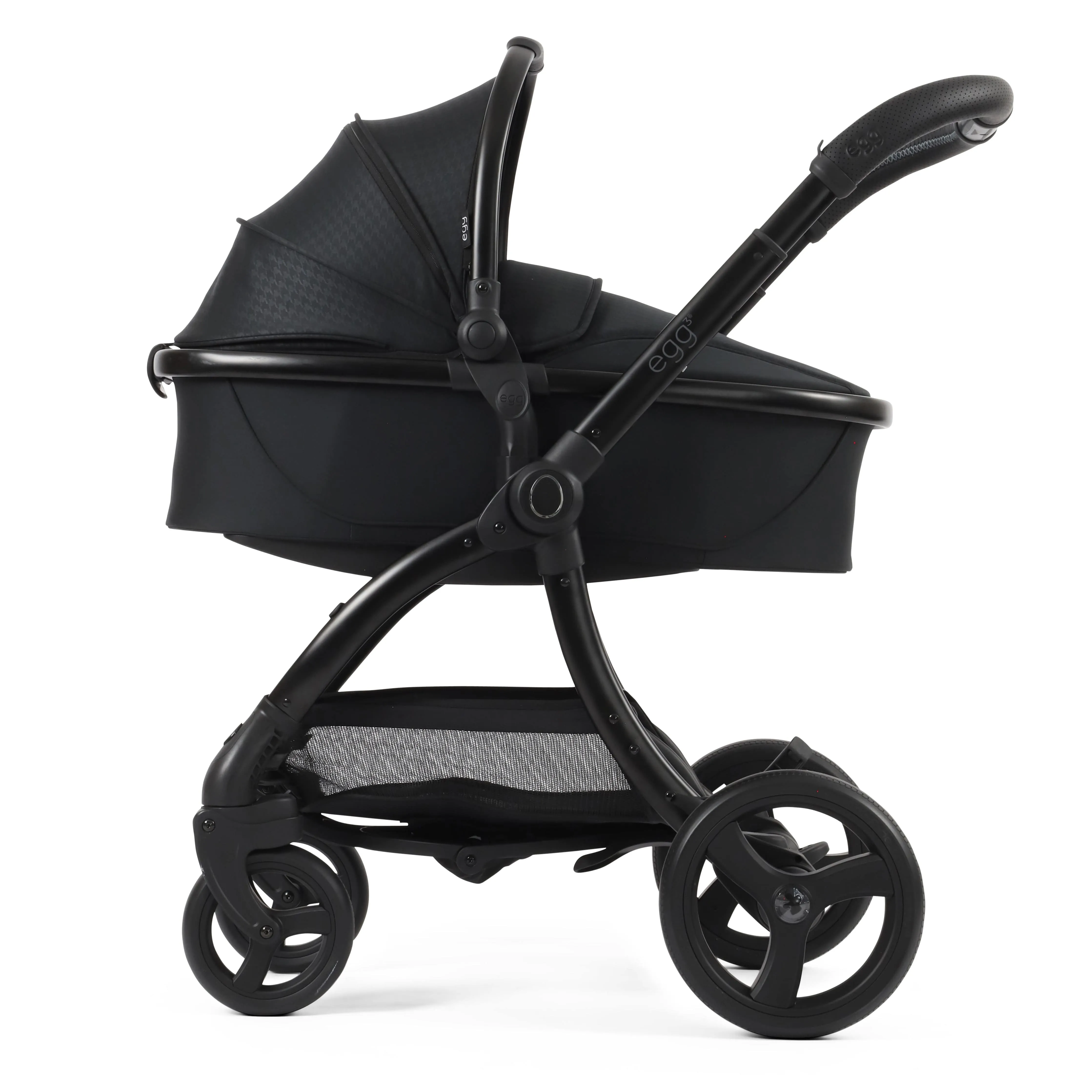 egg3 Luxury Maxi-Cosi Travel System Bundle - Houndstooth Black