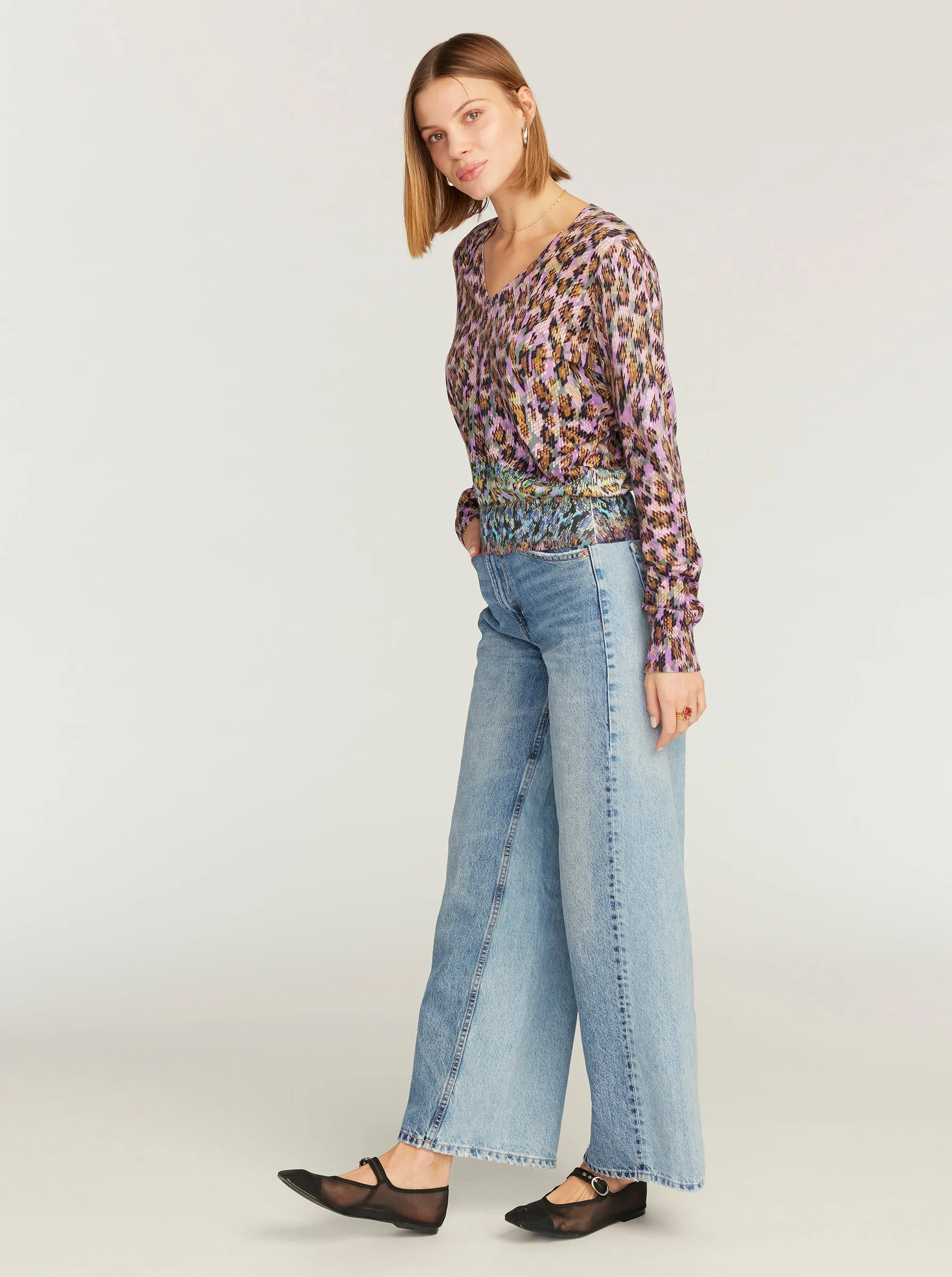 EVELYN LONG SLEEVE SWEATER