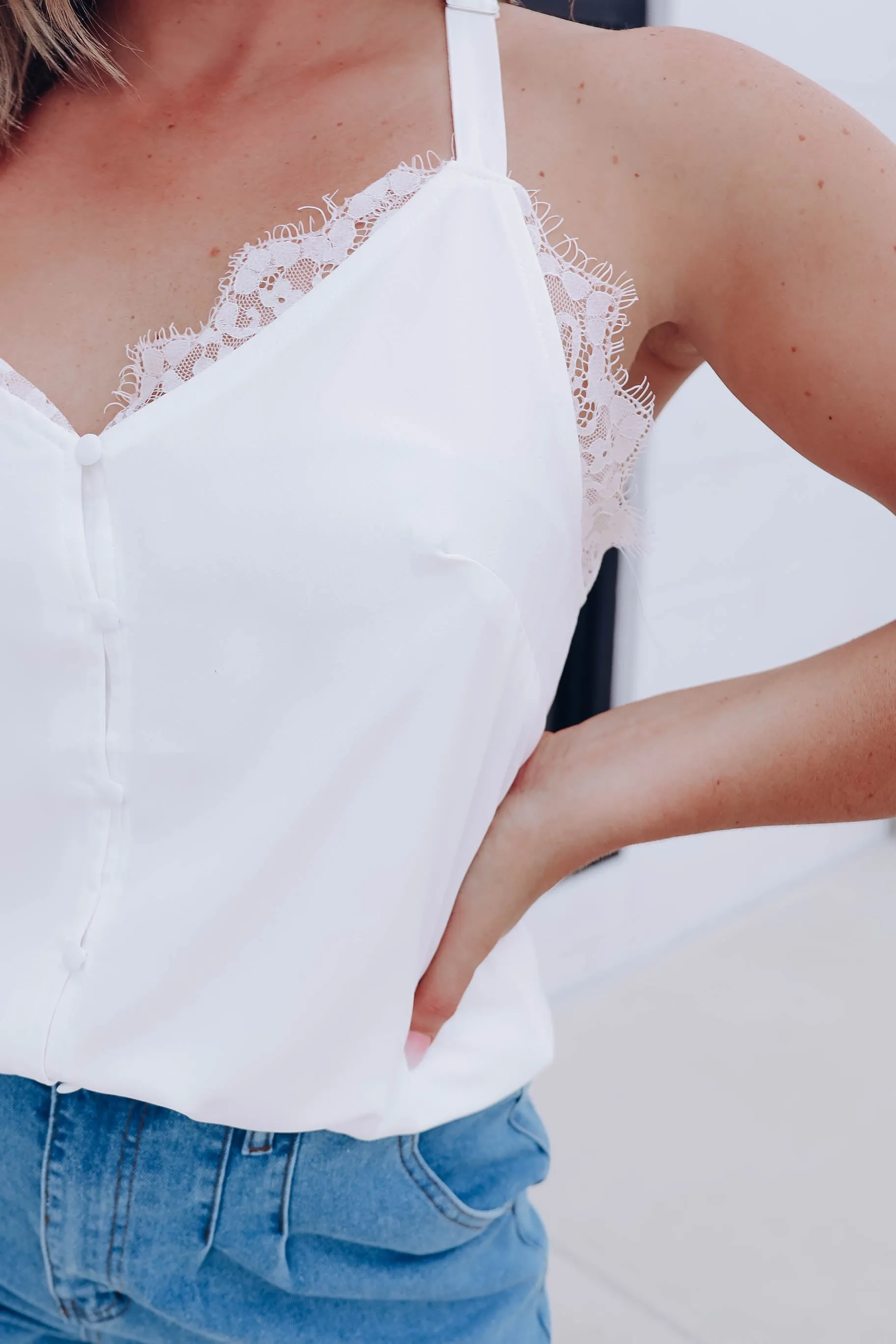 Evie Eyelash Lace Racer Back Top - Ivory