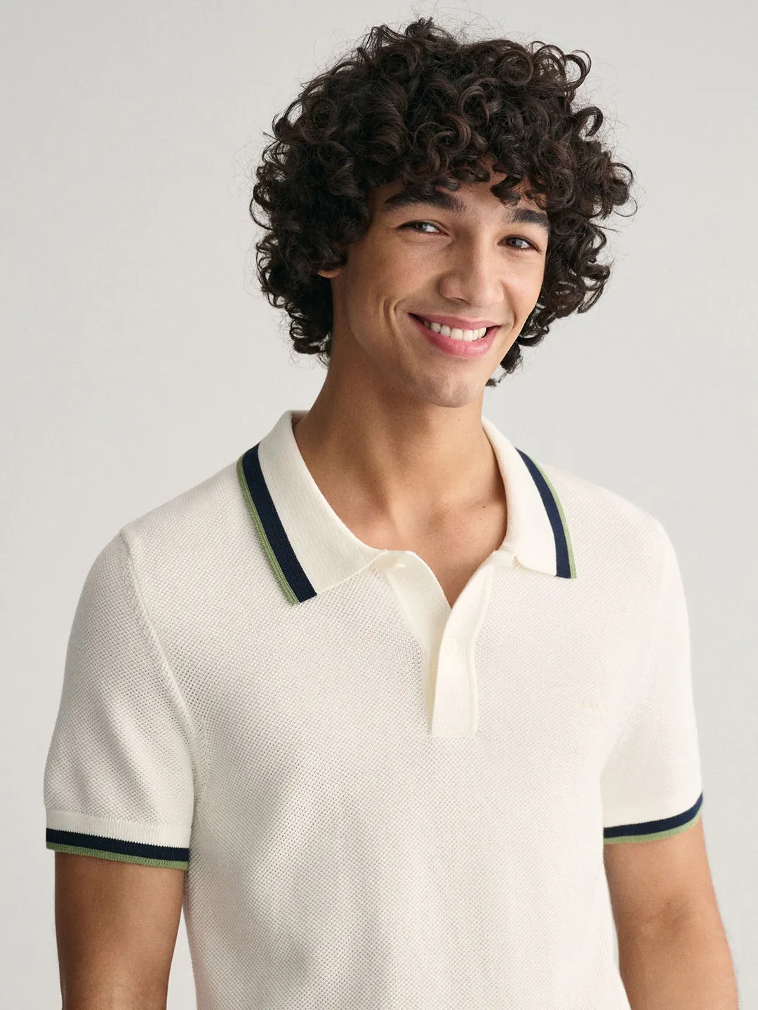 Gant Men Off White Solid Polo Collar Short Sleeves T-Shirt