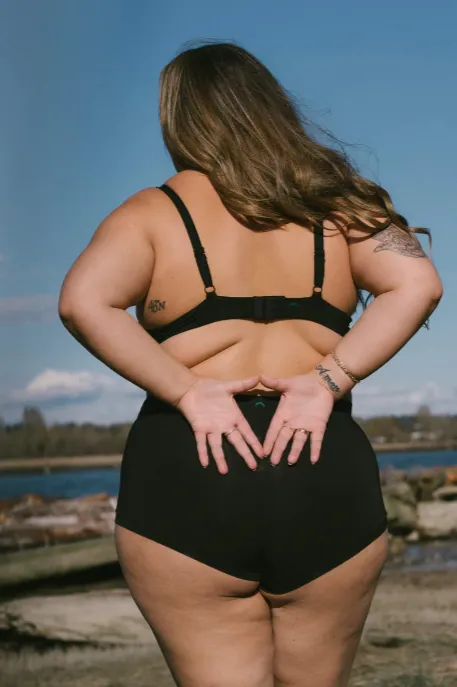 Huha - Triangle Bra | Black