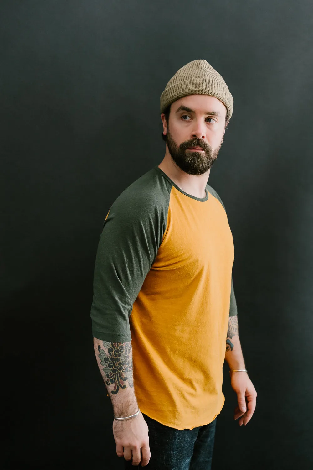 Leon Raglan - Orange, Green Resin