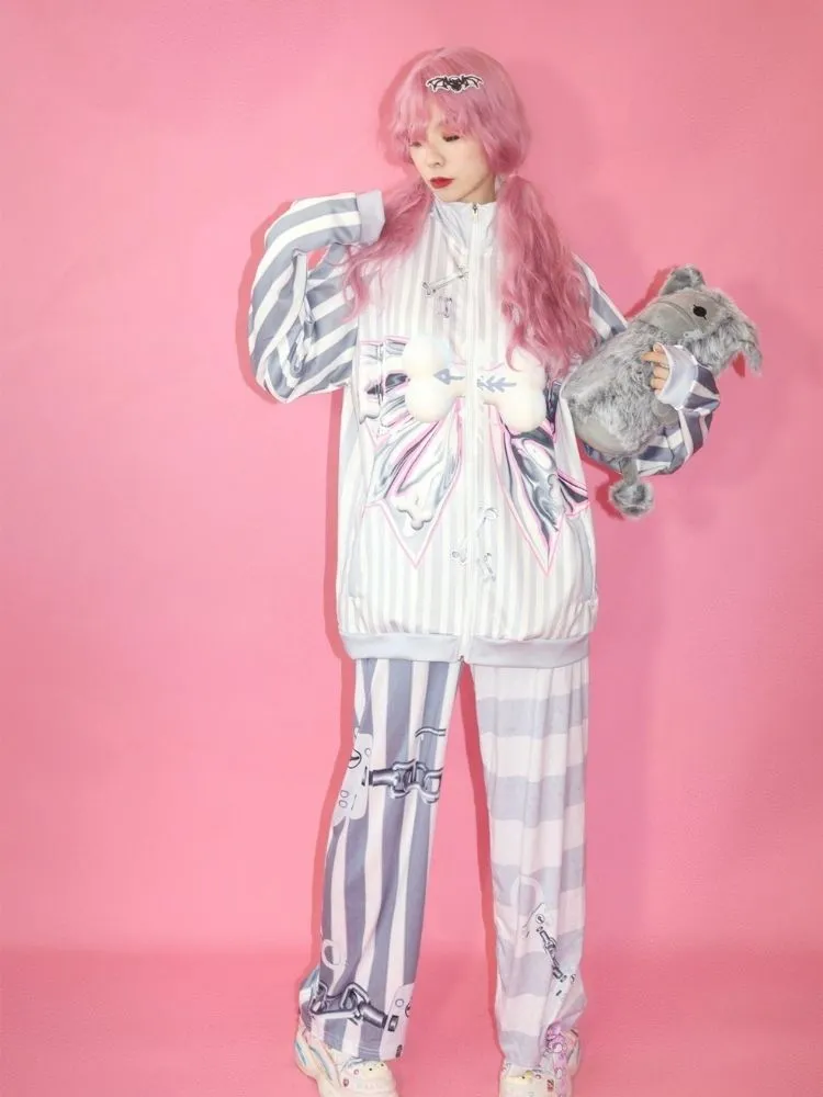 Loose metal ribbon print jacket