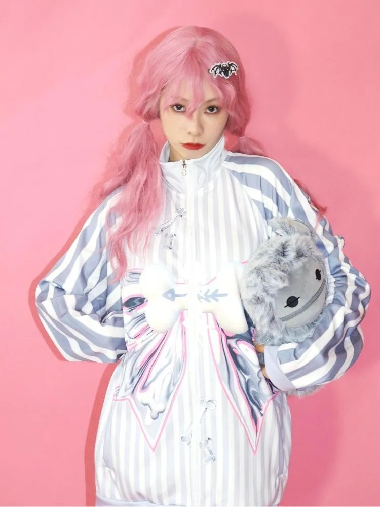 Loose metal ribbon print jacket