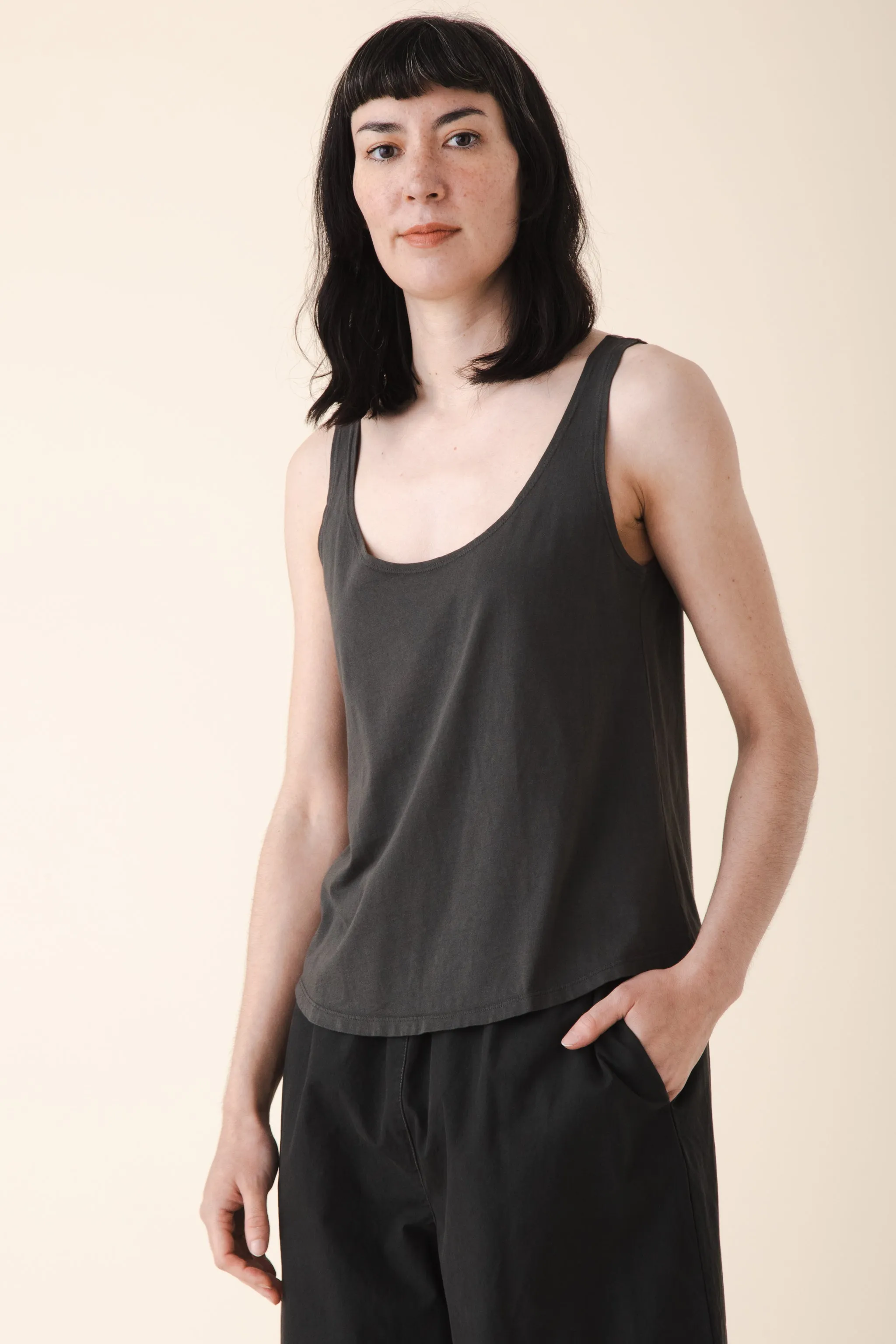 loose tank - organic cotton in dark green