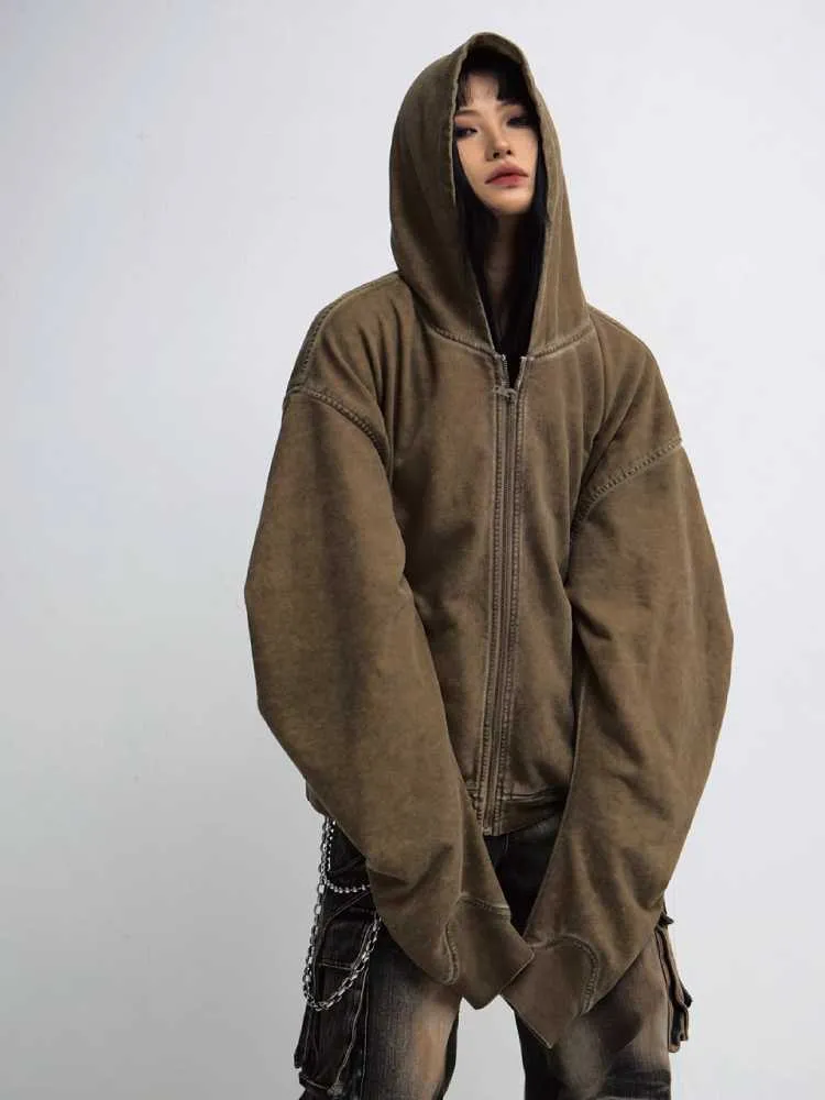 loose versatile hooded sweatshirt