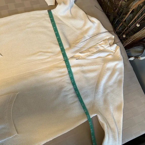 Lululemon Still At Ease Wrap Sweater in Angel Swing