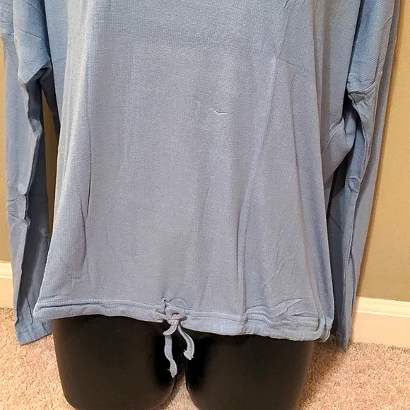NEW Barefoot Dreams Ribbed Jersey Slouchy Pullover in Chabray