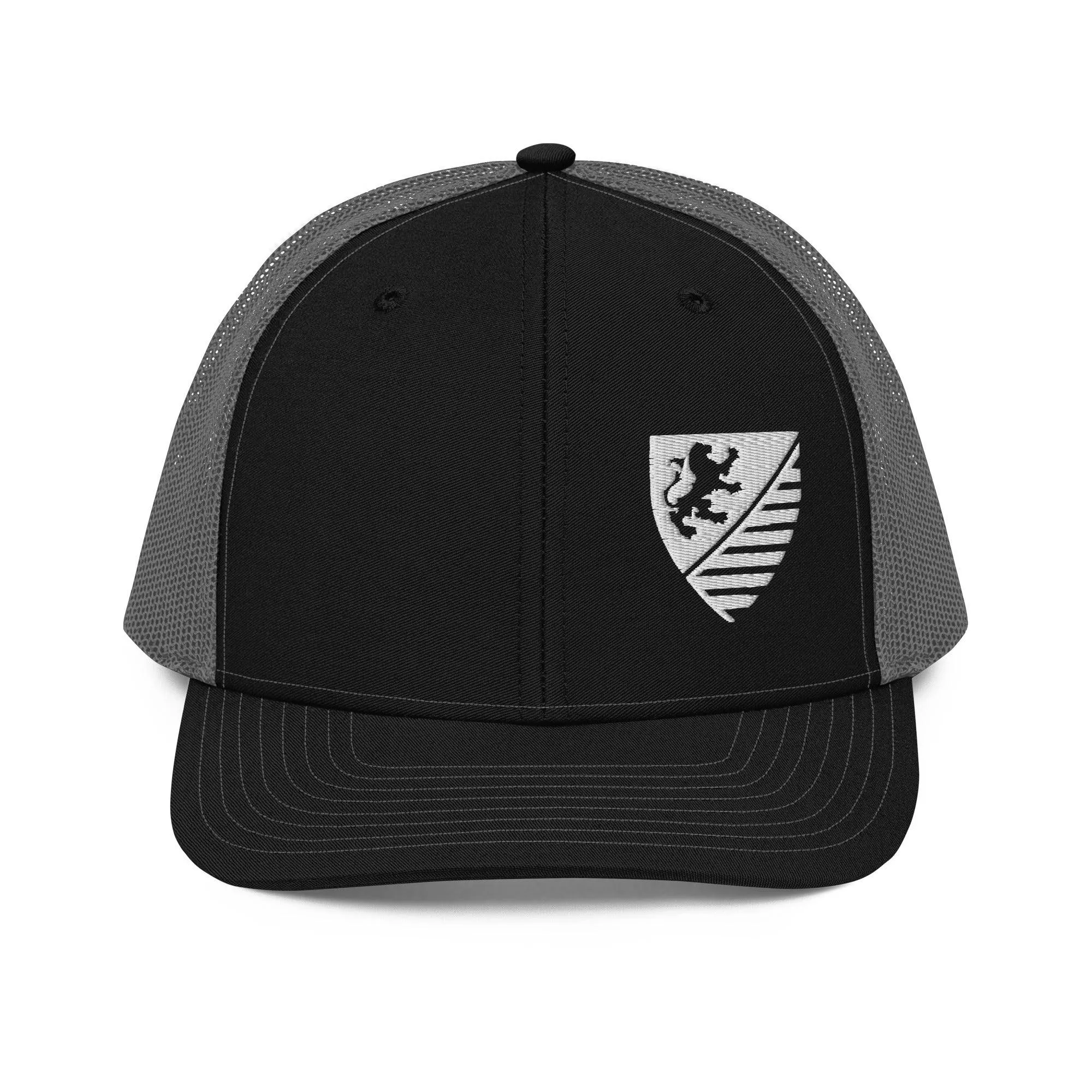 Noblesse Oblige - Trucker Cap