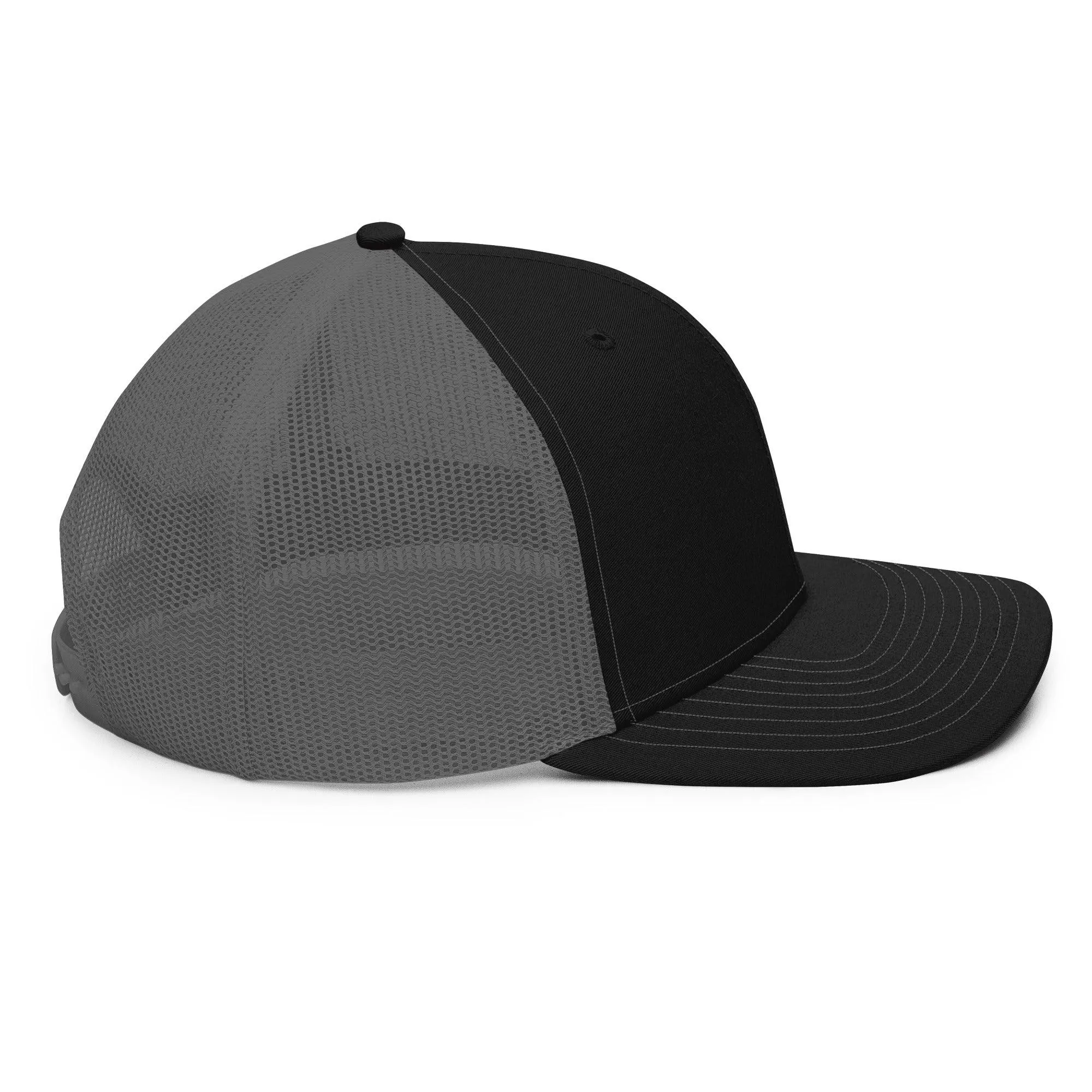 Noblesse Oblige - Trucker Cap