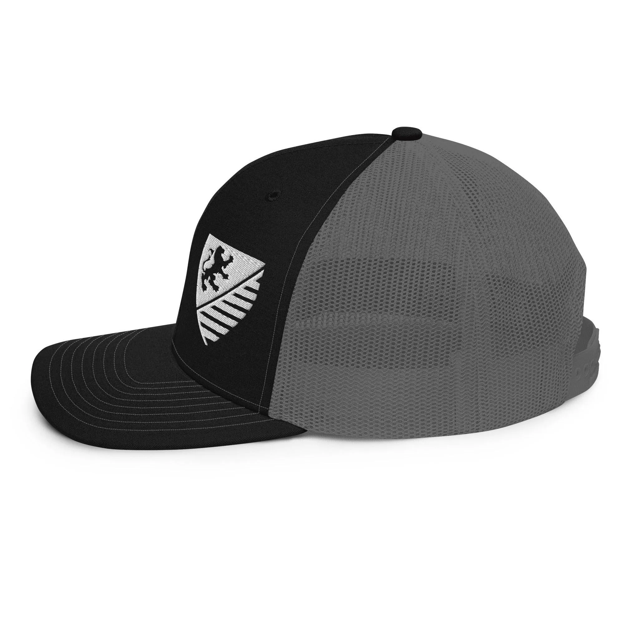 Noblesse Oblige - Trucker Cap