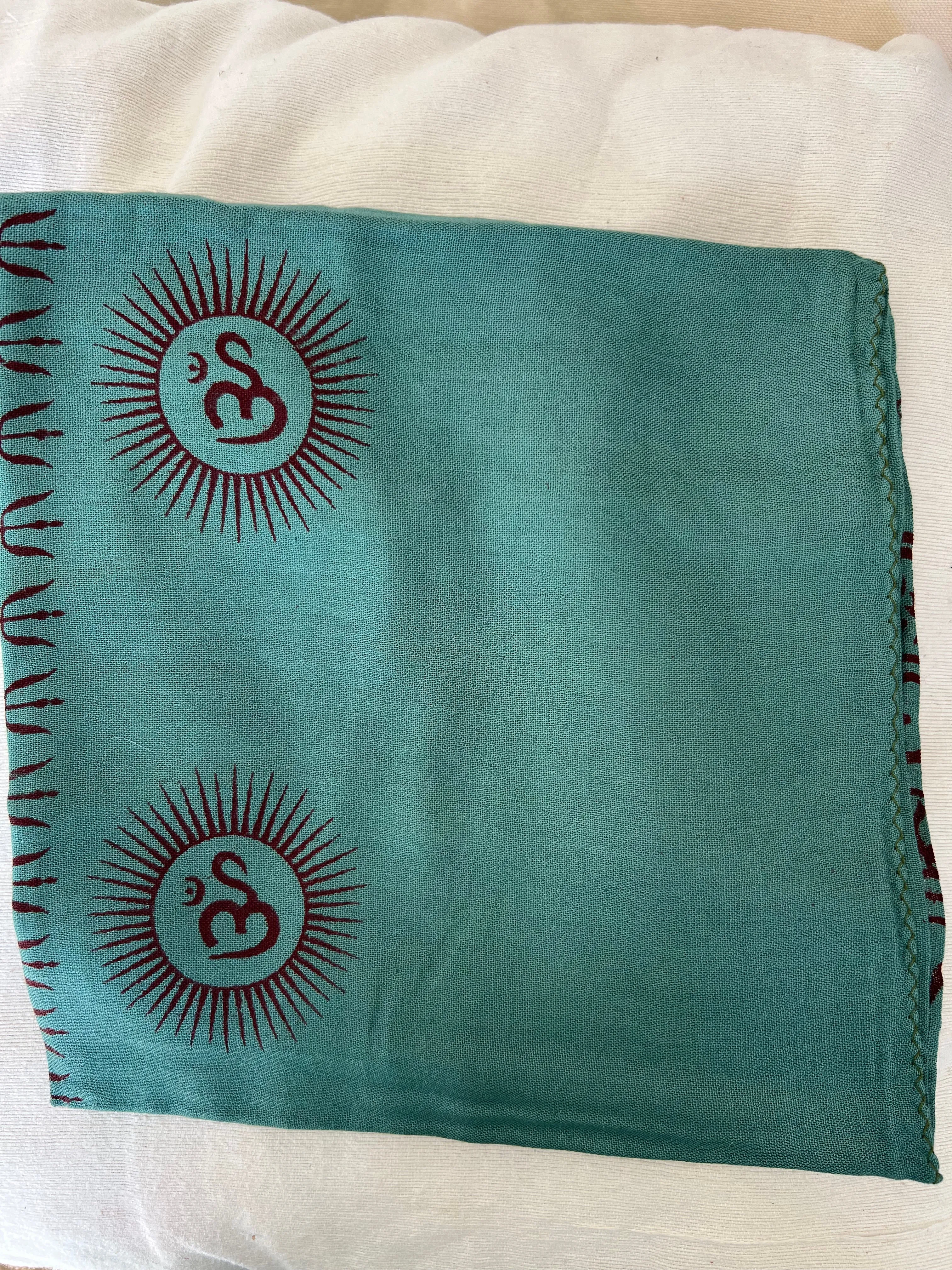 Om 🕉 big size Sarong Emerald green- Pareo  India