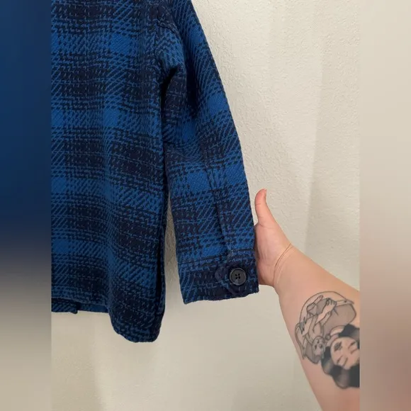 Outerknown Cloud Weave Shirt Jacket with Pockets in Blue Plaid Size Small