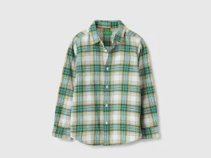 Regular Fit Spread Collar Checkered Shirts
