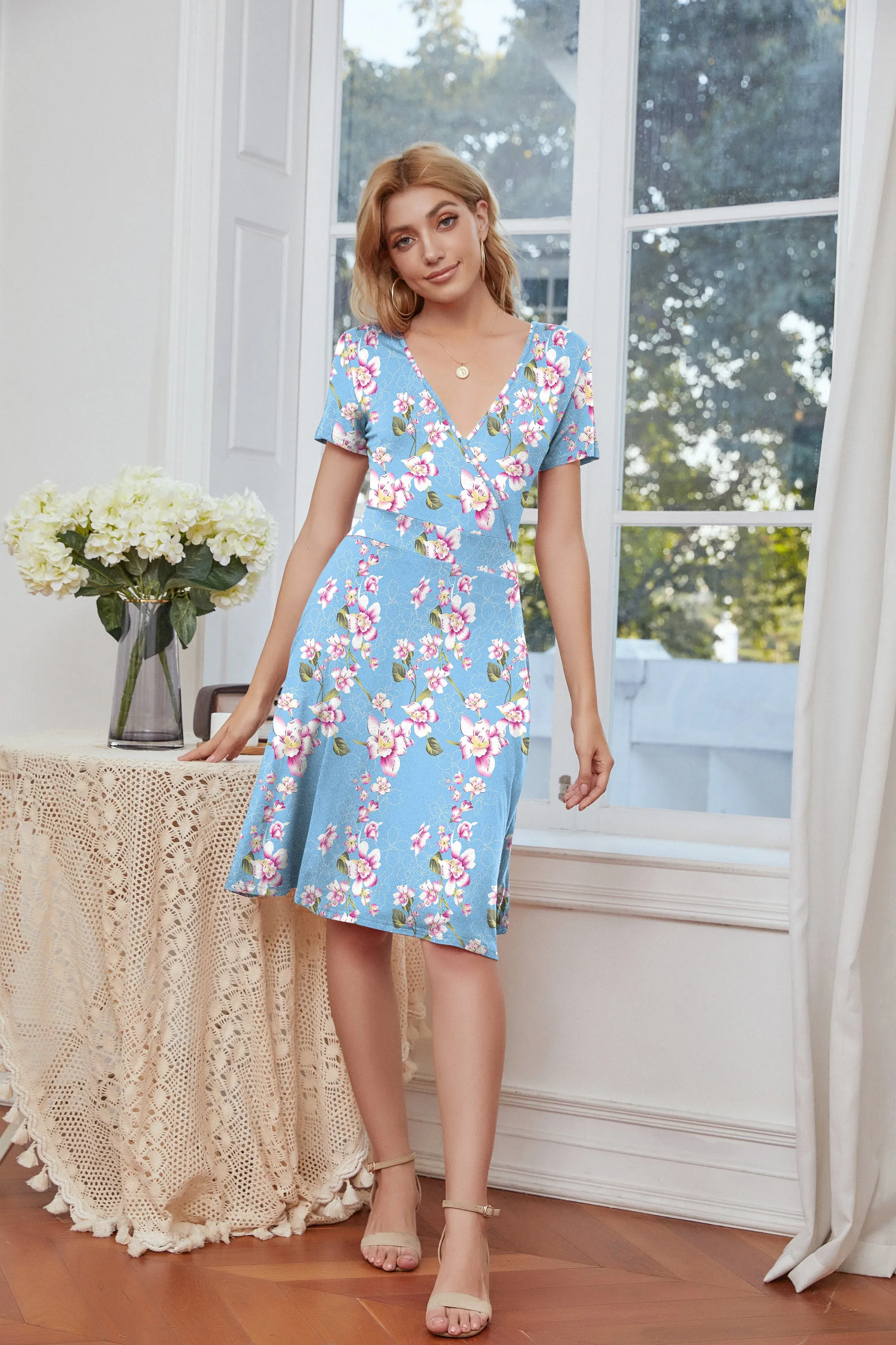 Short Sleeve Flower  V Neck Dress with Pockets