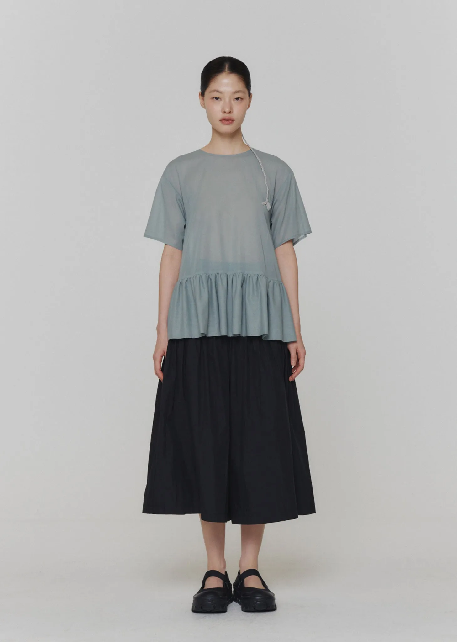 SHORT SLEEVE VOLUME TOP