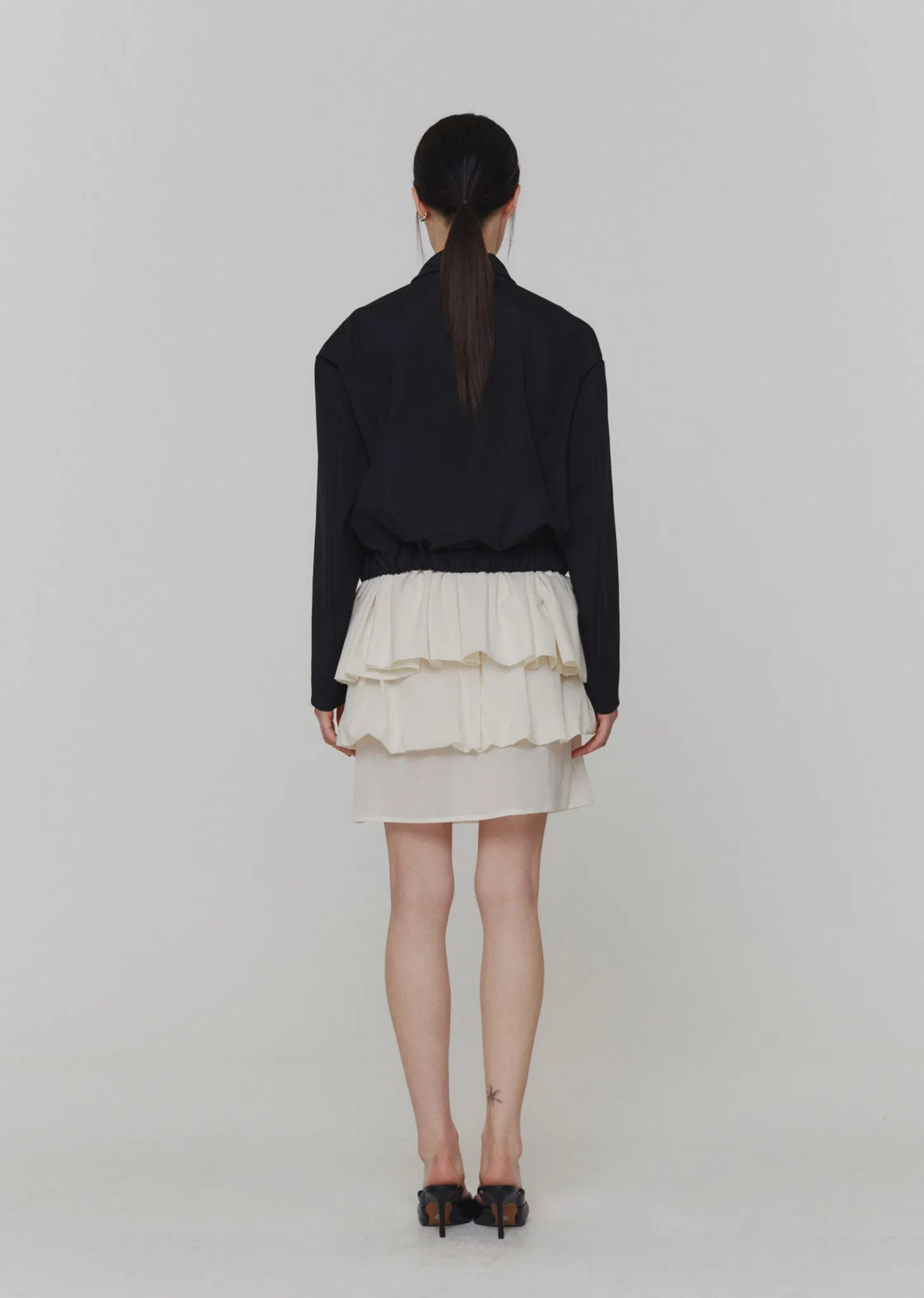 SHORT SLEEVE VOLUME TOP