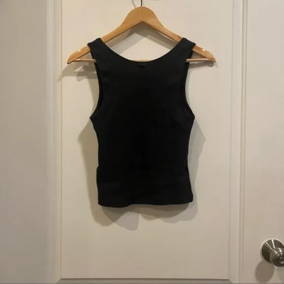 Skims Soft Lounge Tank NWT RIB ONYX