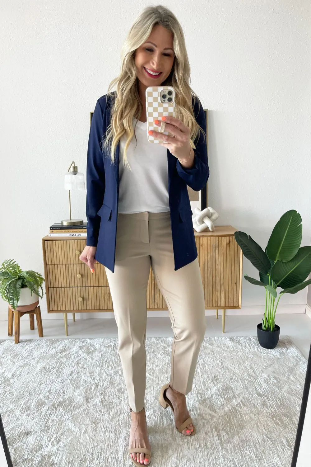 Solid Boyfriend Blazer W/ Princess Darts