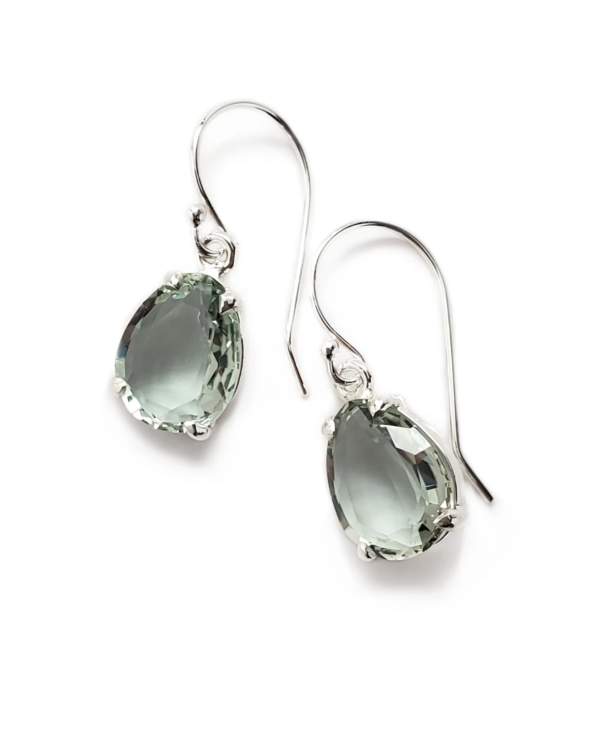 Teardrop Earrings in Light Green Quartz
