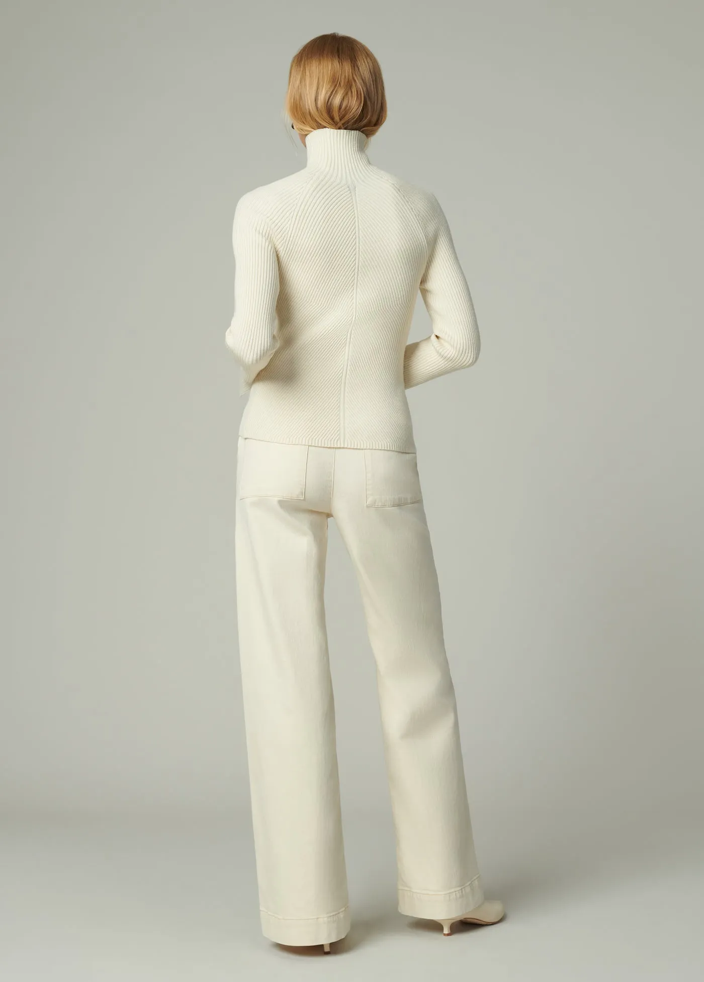 THE SIDE ZIP