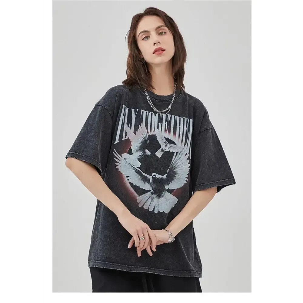 Unisex Flying Birds Digital Print Tee in Grunge Aesthetic