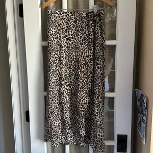 VELVET animal, print, wrap  skirt, size small