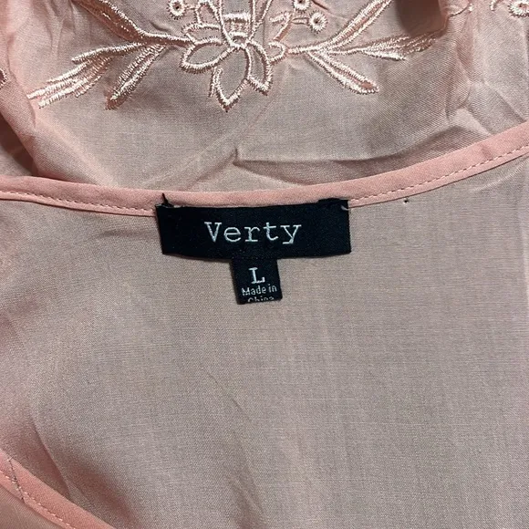 Verty Dress Sz L Peach Slit Sleeves Embroidered Collar Wrap Frt Flowy Coverup