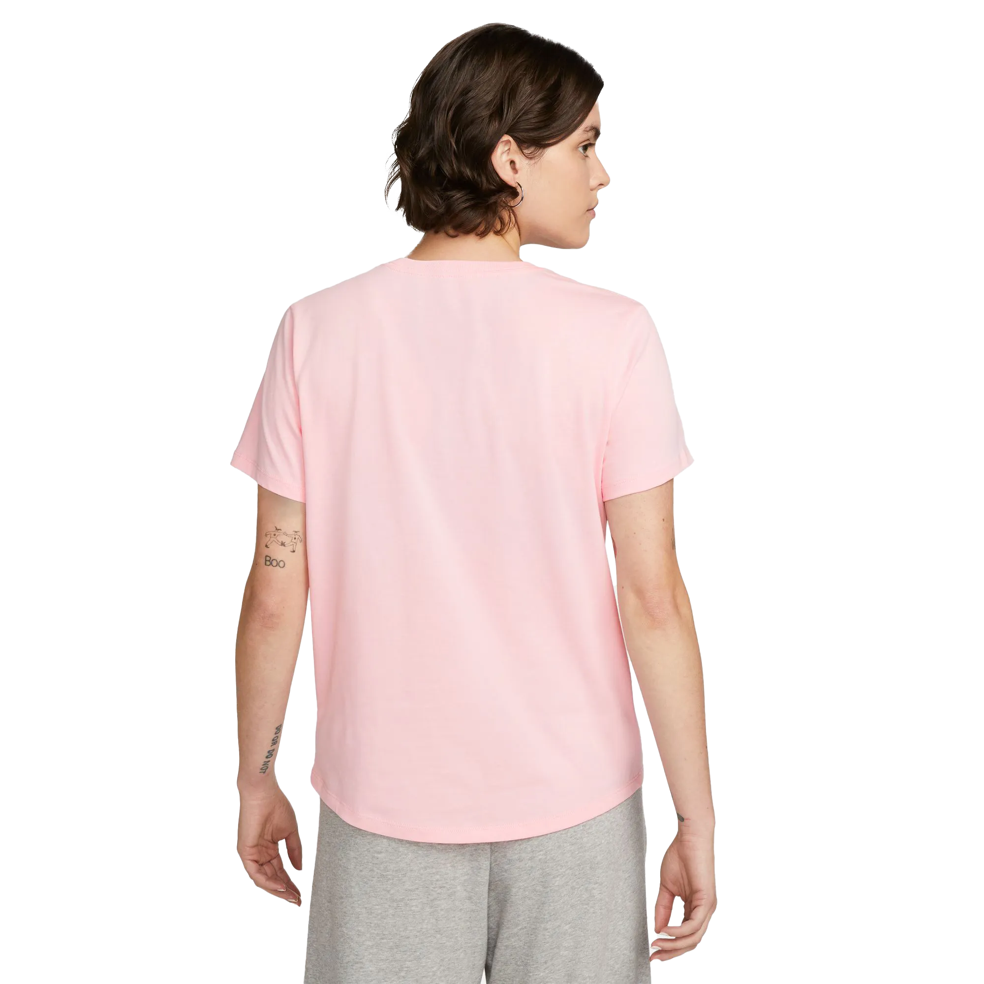 W NSW TEE ESSNTL ICN FTRA