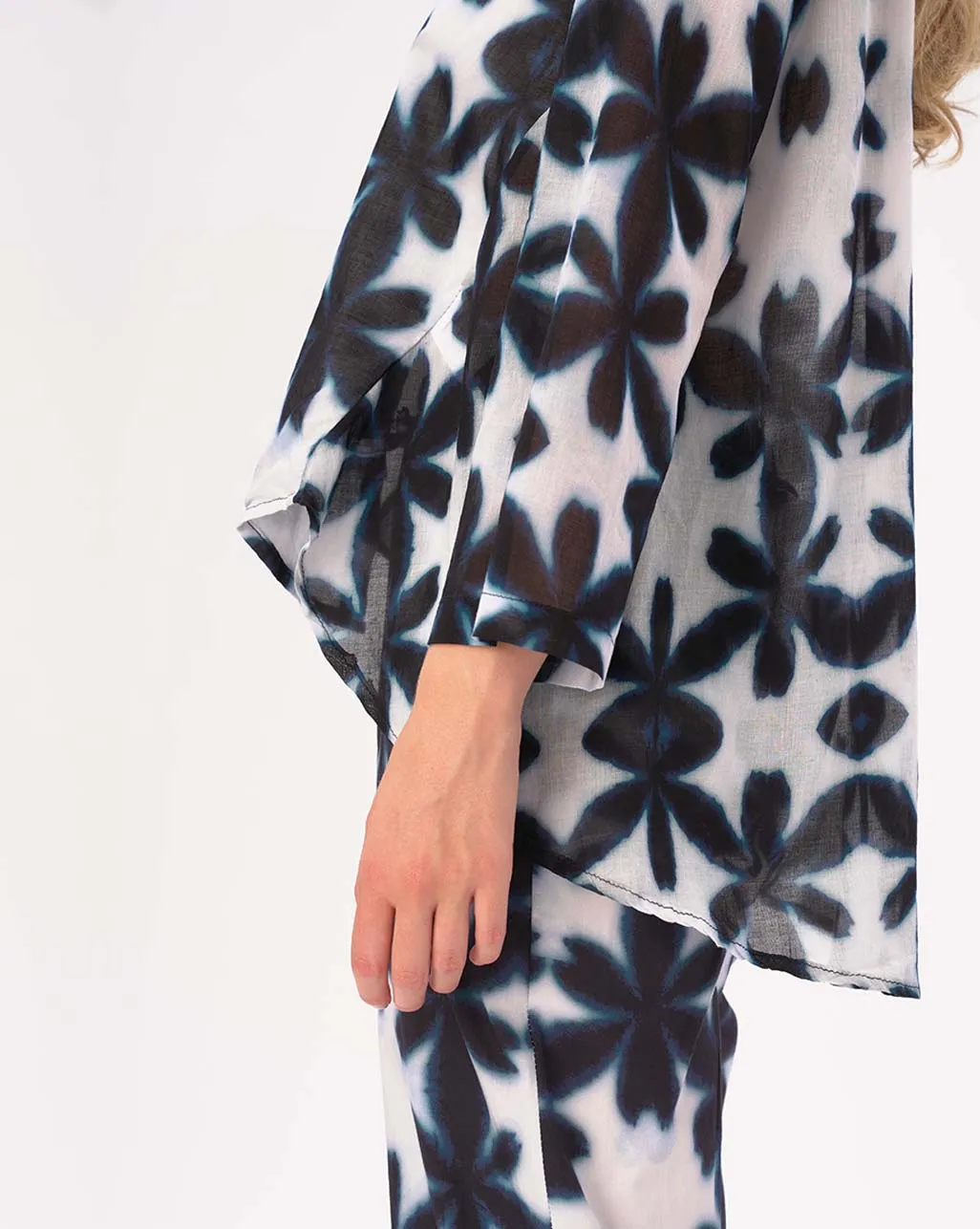 Watercolor Big Floral Band Collar Buttoned Blouse