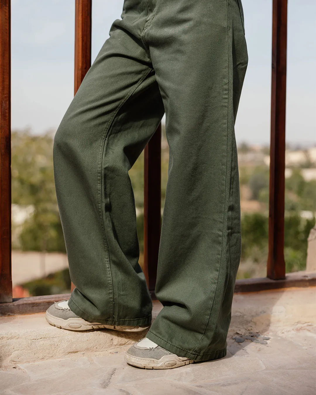 Women Gabardine Wide Leg Pants