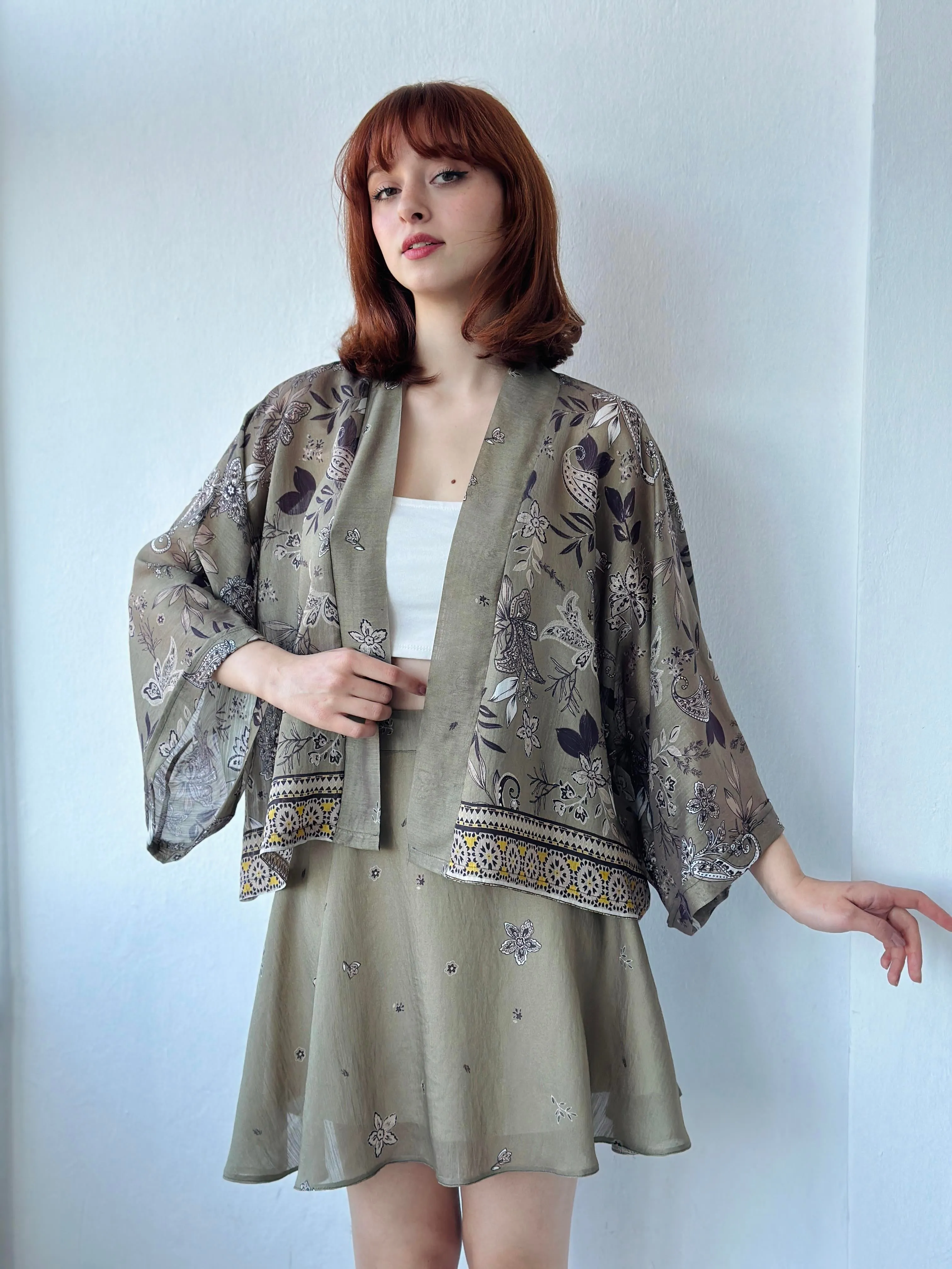 Wrap Pattern Mini Kimono