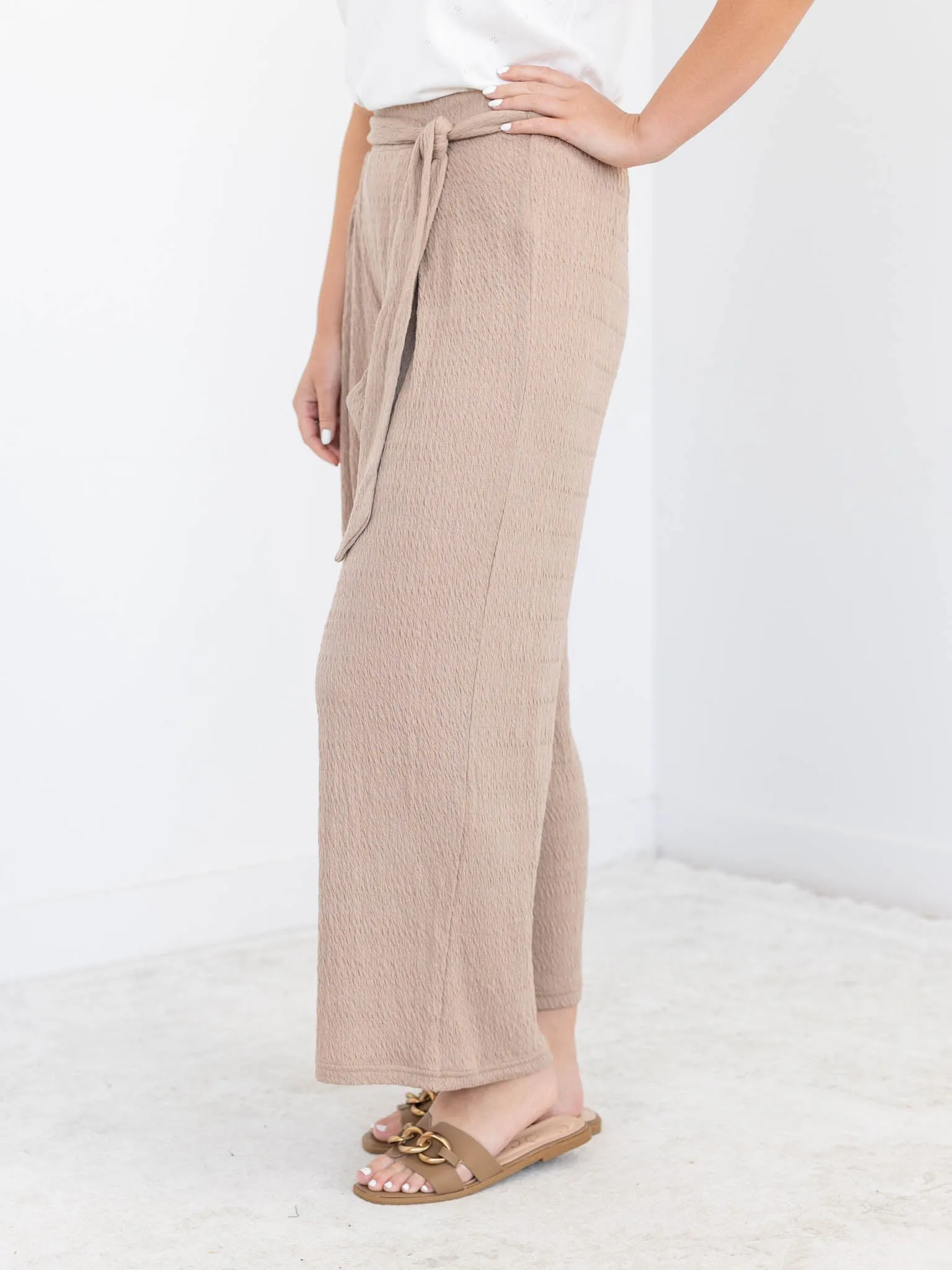 Z Supply Isla Pucker Knit Pant