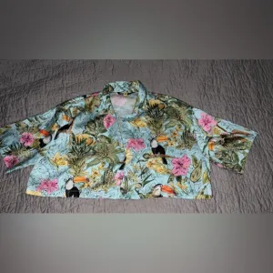 Zara 2 pc short set • Top (L) Bottoms (XL)