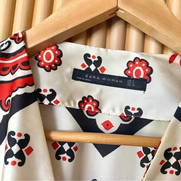 Zara paisley print wrap robe style midi dress white red